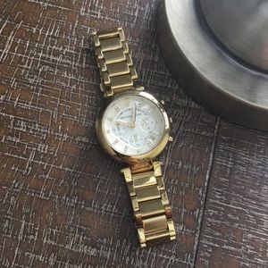 Micheal kors gold watch